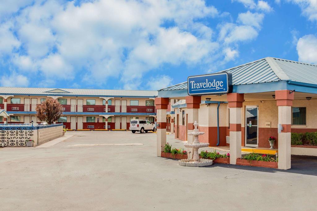 Travelodge By Wyndham Jackson I-40 Exit 82 Eksteriør bilde