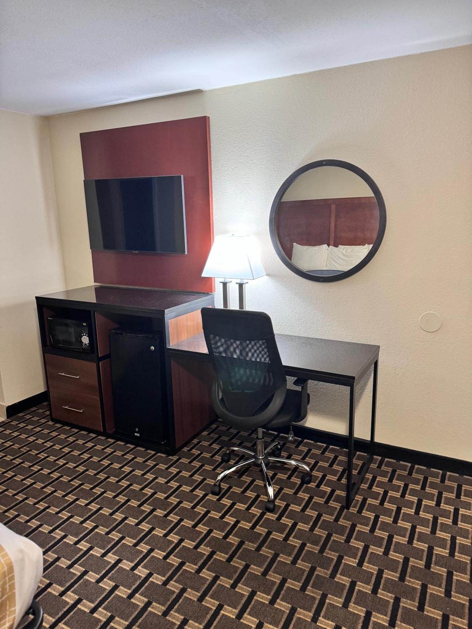 Travelodge By Wyndham Jackson I-40 Exit 82 Eksteriør bilde